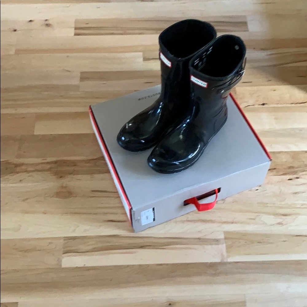 Hunter’s Original Short Black Glossy